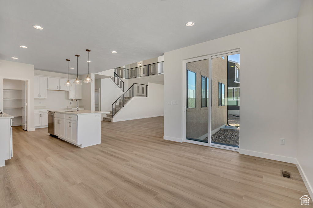 6646 S SKYLOOP DR #8 West Jordan, UT 84081