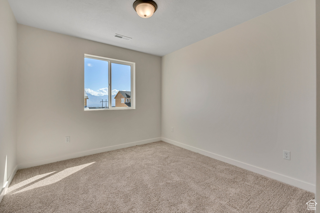 6646 S SKYLOOP DR #8 West Jordan, UT 84081