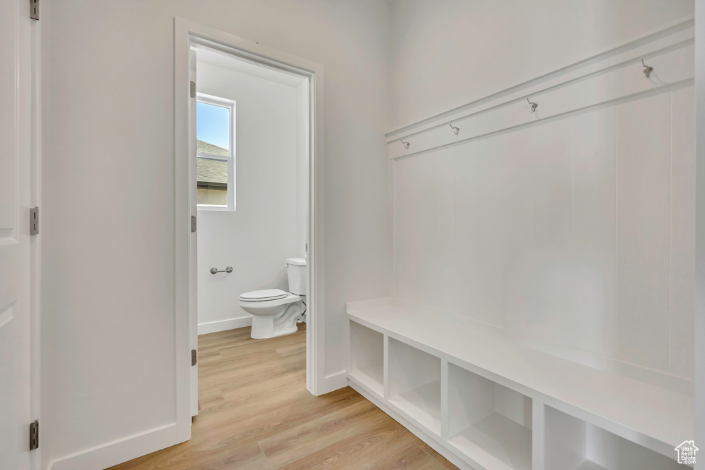 6646 S SKYLOOP DR #8 West Jordan, UT 84081
