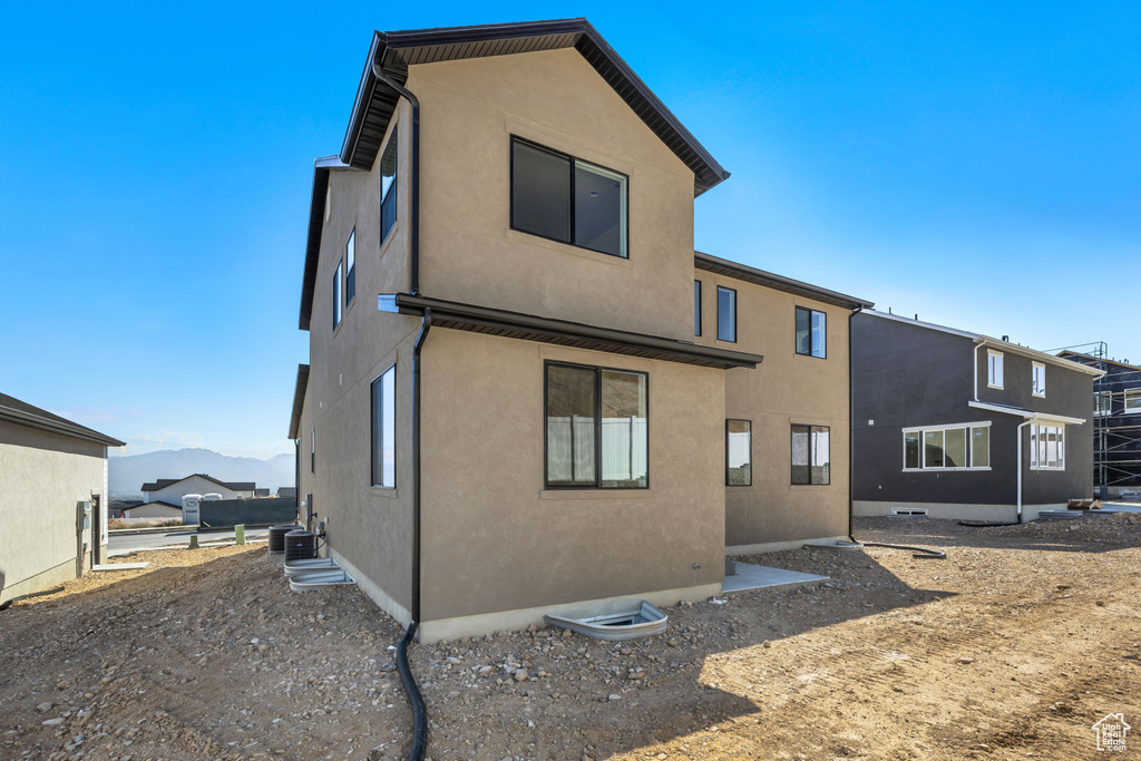 6646 S SKYLOOP DR #8 West Jordan, UT 84081