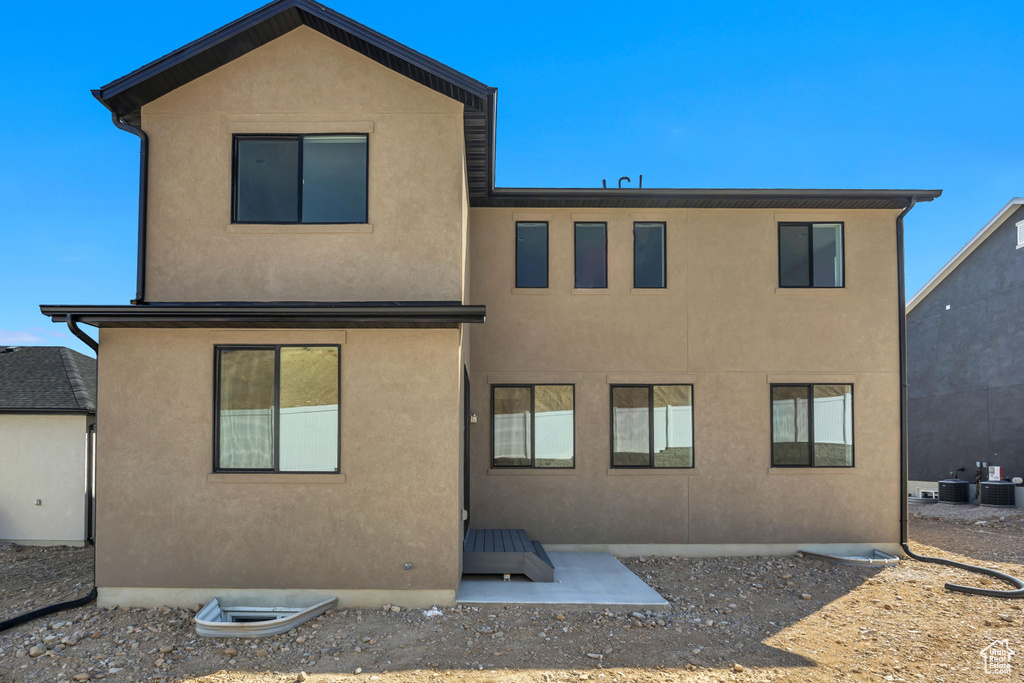 6646 S SKYLOOP DR #8 West Jordan, UT 84081