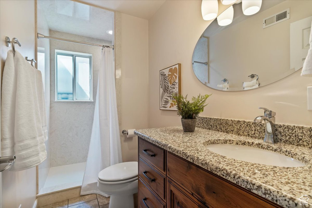 Photo 33 for MLS #2108508 at 1262 N 2575 East