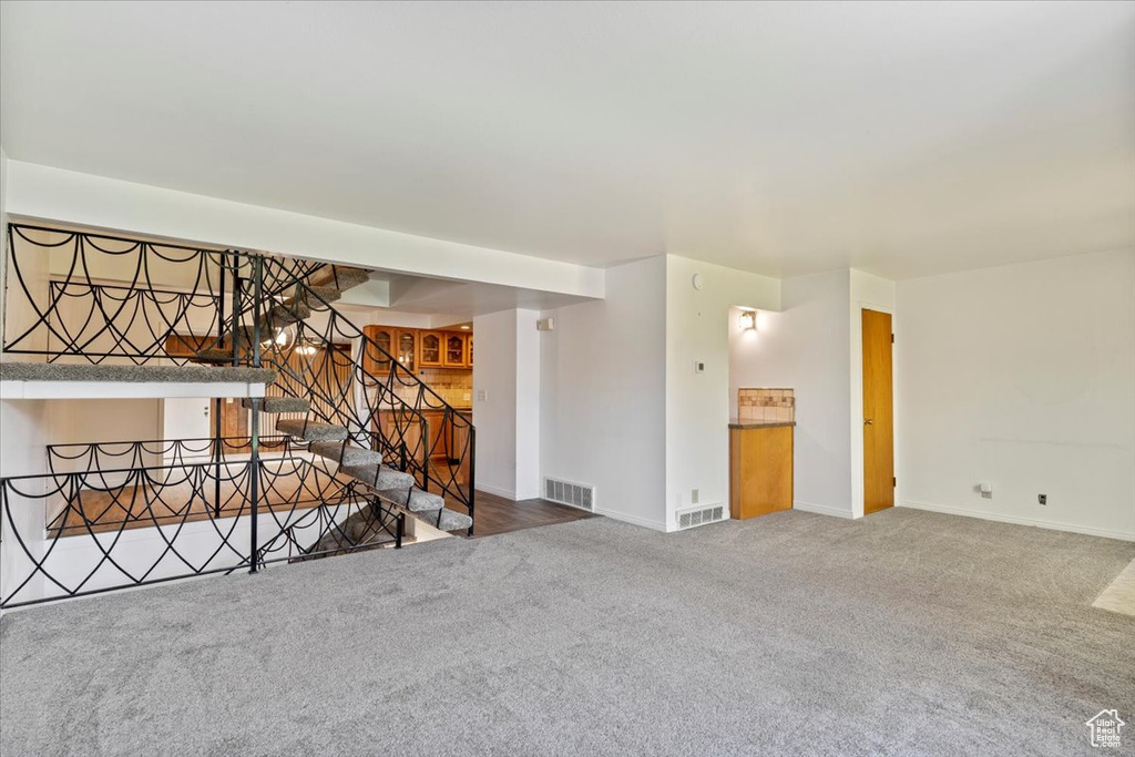 Photo 4 for MLS #2108512 at 4060 S 875 East #54