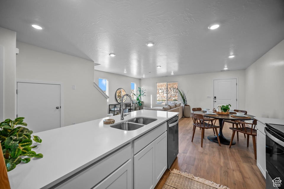 Photo 13 for MLS #2108522 at 3369 E Dance Hall Ln #2354