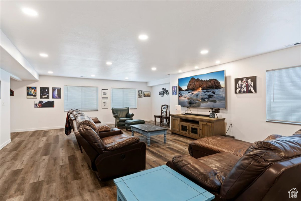 Photo 21 for MLS #2108526 at 306 S Sunburst Dr
