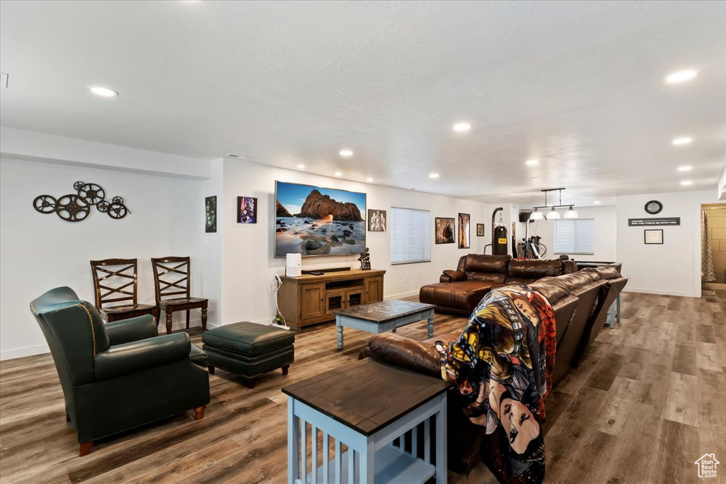 Photo 20 for MLS #2108526 at 306 S Sunburst Dr