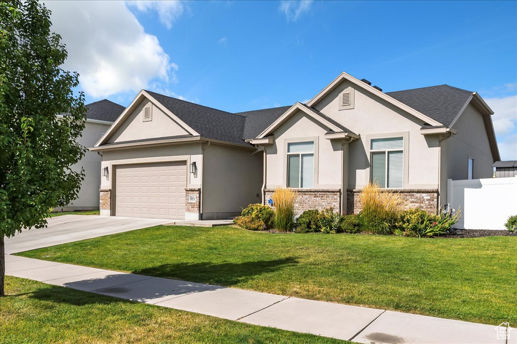 Photo 2 for MLS #2108526 at 306 S Sunburst Dr