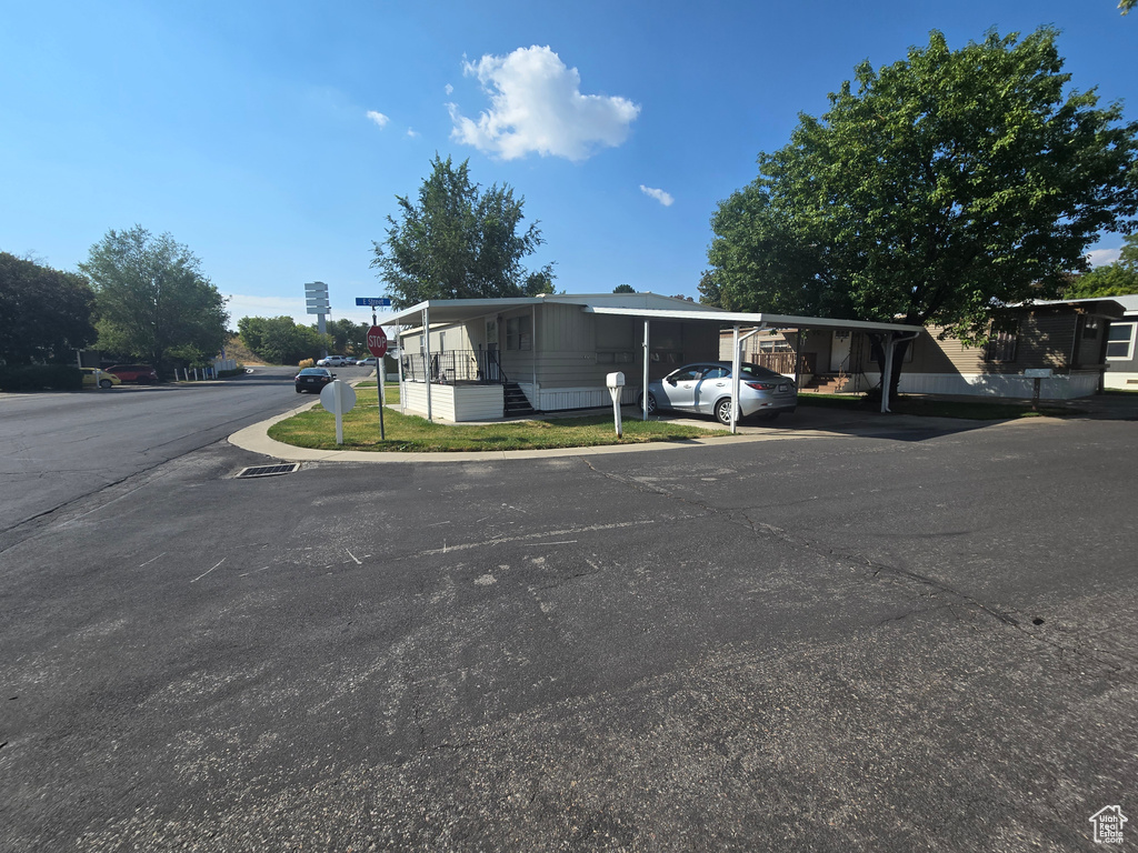 Photo 2 for MLS #2108537 at 5100 S 1050 West #E37