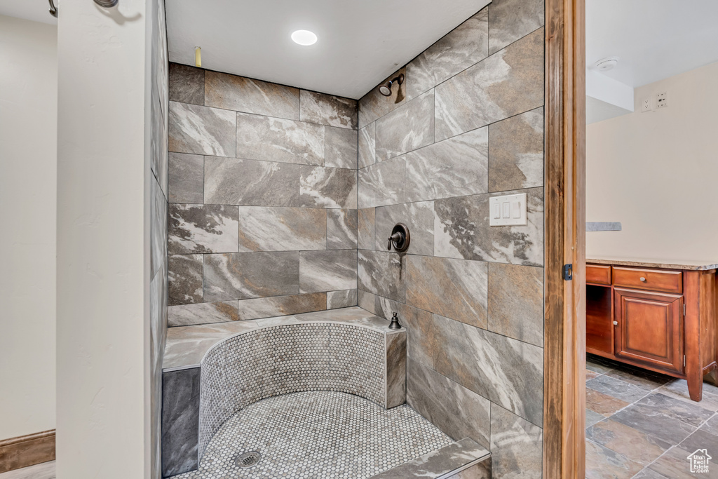 2169 W 7600 S West Jordan, UT 84084