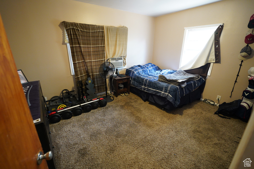713 CHESTER ST Ogden, UT 84404