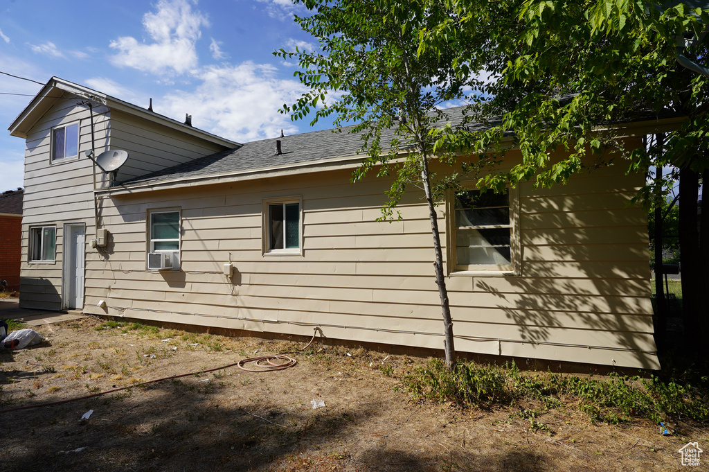 713 CHESTER ST Ogden, UT 84404