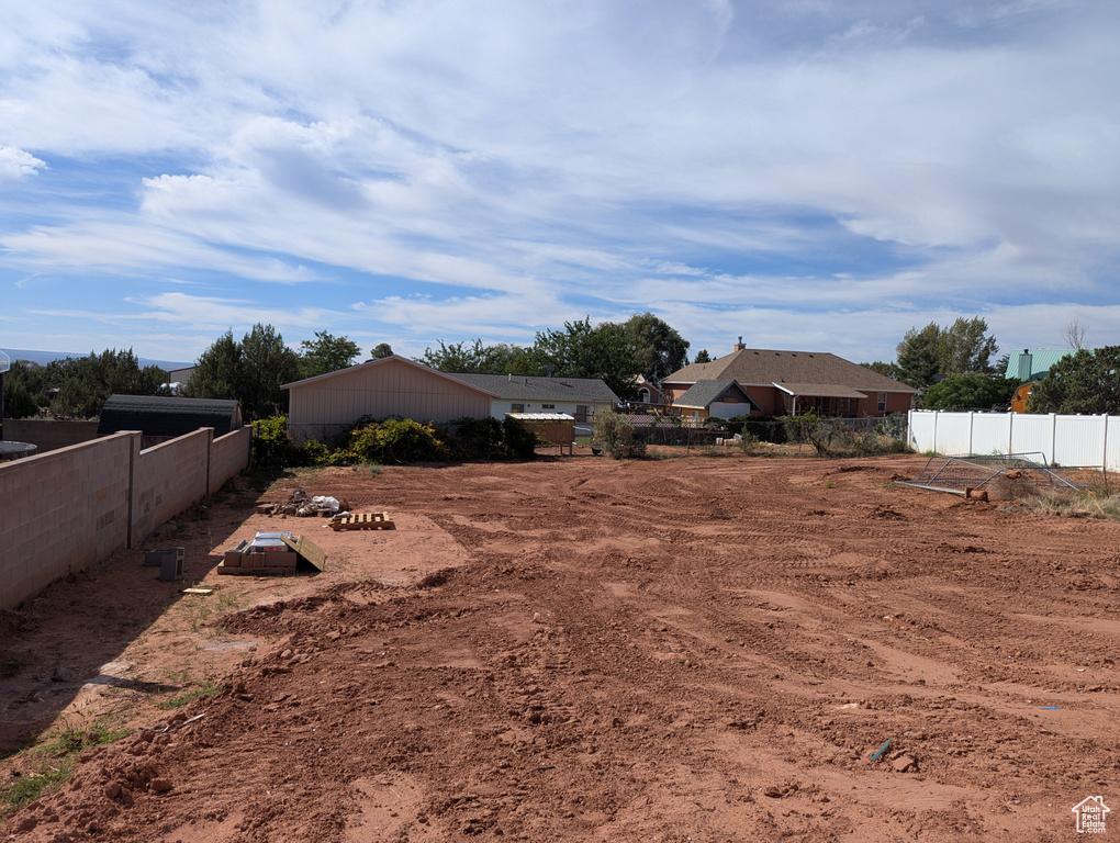 Photo 18 for MLS #2108550 at 859 W Chamberlain Dr