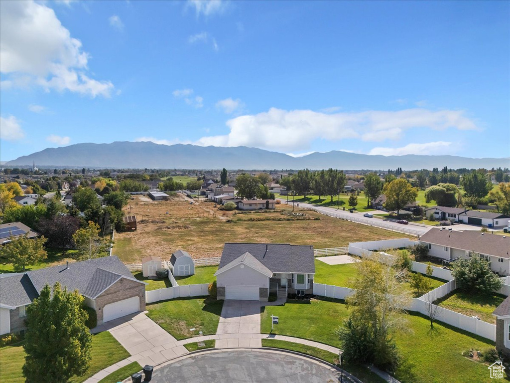 3867 RUNGSTED CIR Syracuse, UT 84075