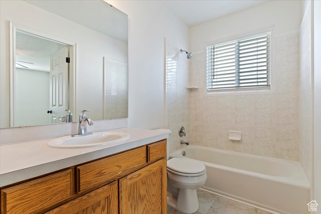 3867 RUNGSTED CIR Syracuse, UT 84075