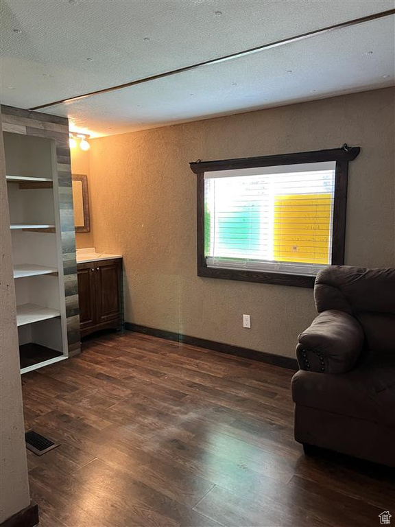 Photo 9 for MLS #2108572 at 3280 W Oxford Park Dr