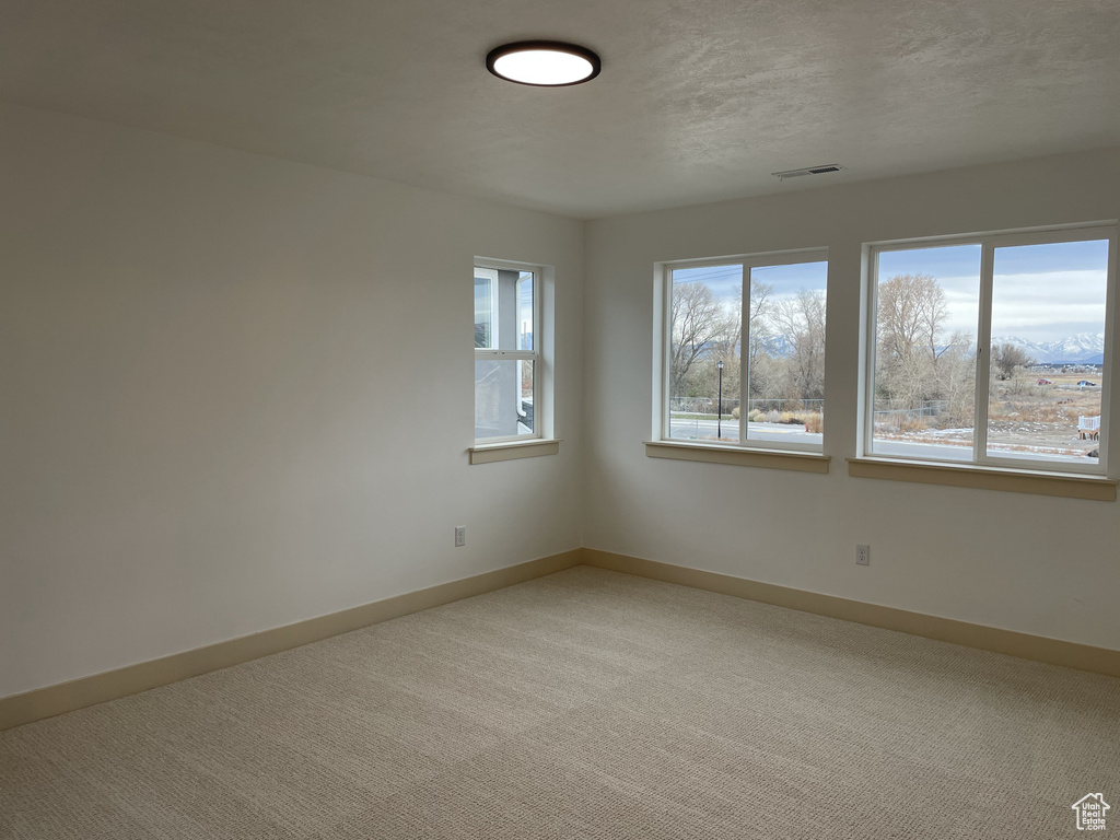 817 S 1365 W Lehi, UT 84043