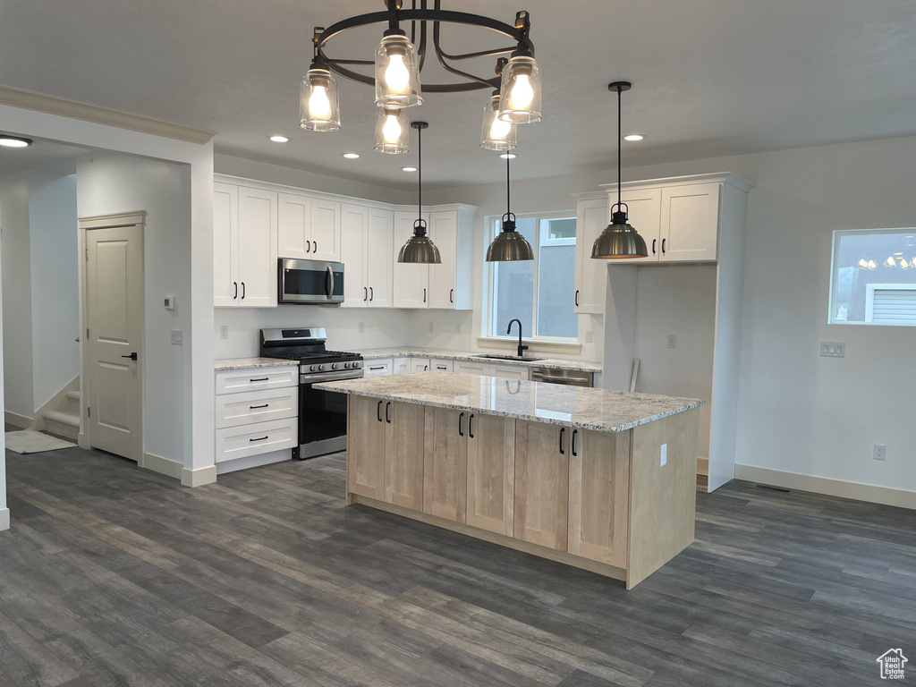 817 S 1365 W Lehi, UT 84043