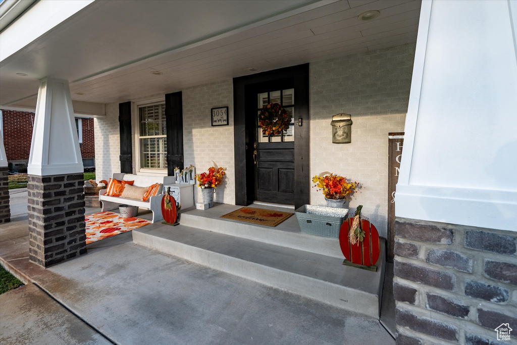 Photo 4 for MLS #2108585 at 3054 Polk Ave