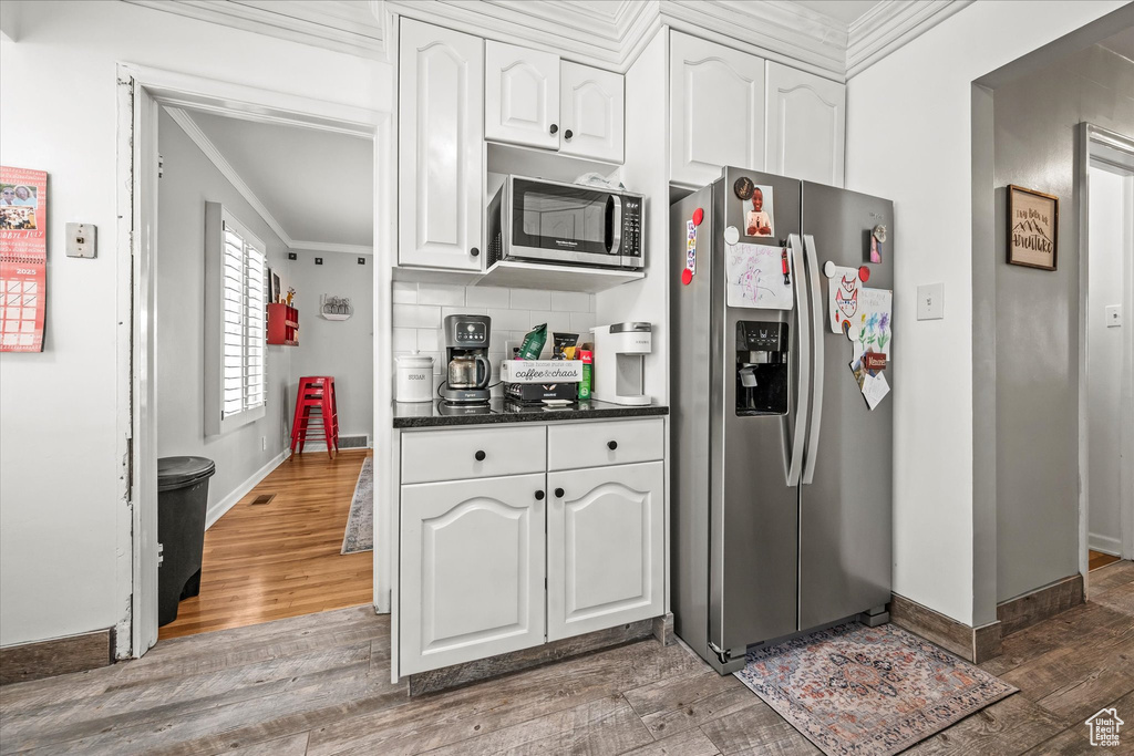 Photo 16 for MLS #2108585 at 3054 Polk Ave