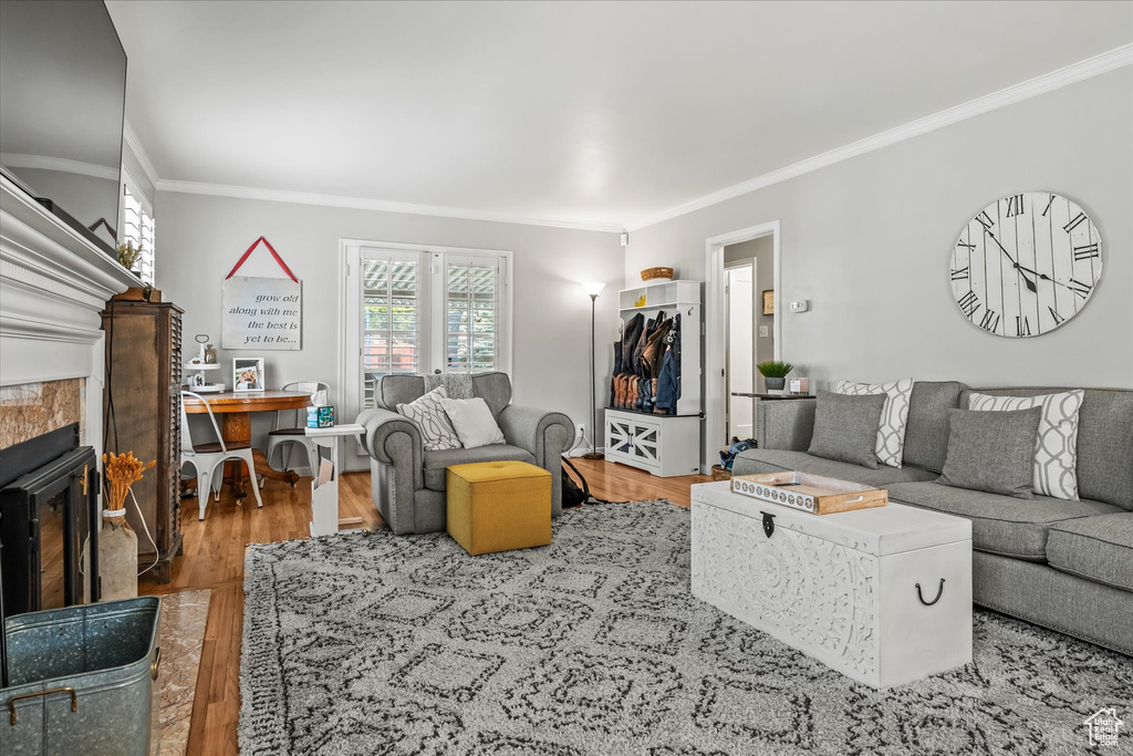 Photo 8 for MLS #2108585 at 3054 Polk Ave