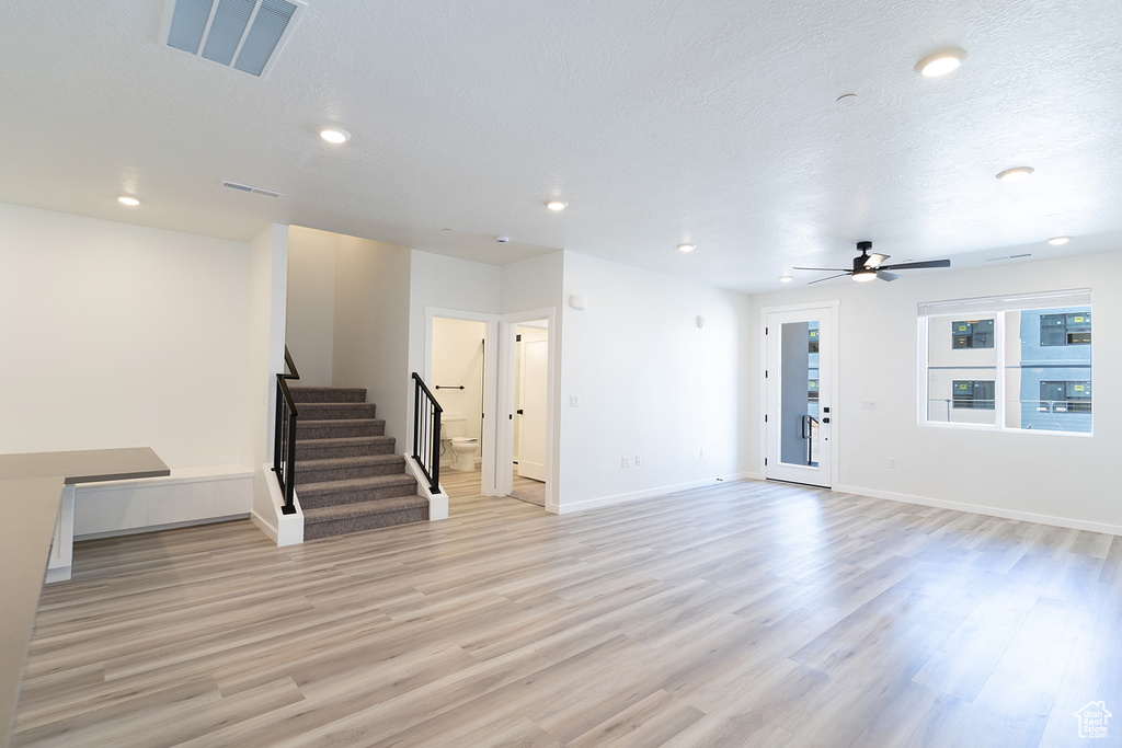 Photo 9 for MLS #2108590 at 170 N Chapparral Dr #11