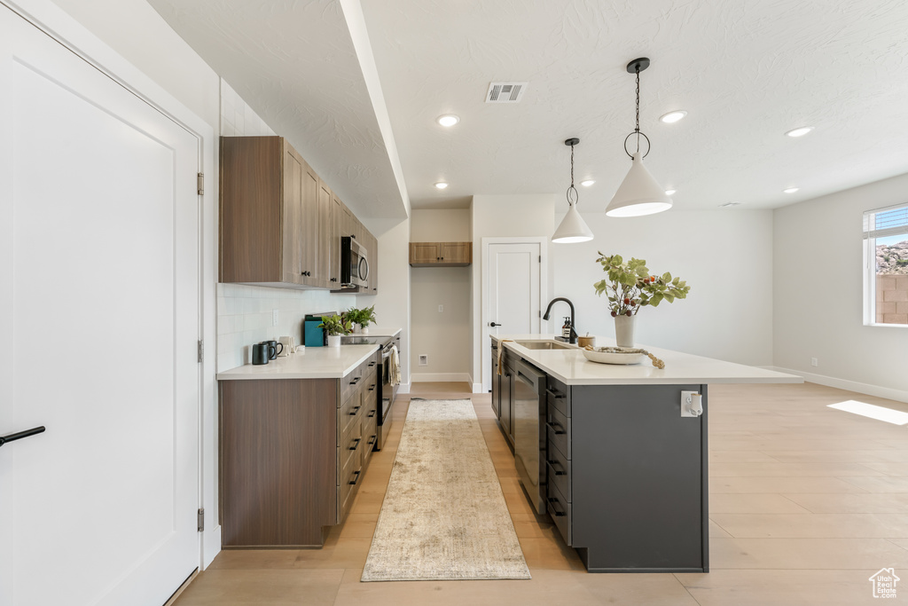 Photo 4 for MLS #2108594 at 3987 E Razor Dr #120