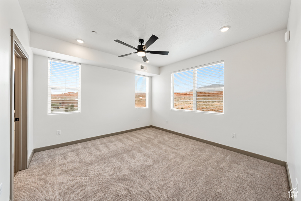 224 N CLIFFSIDE DR #M-302 Hurricane, UT 84737