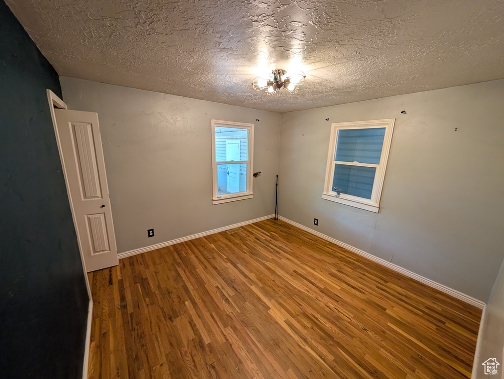 3874 S ORCHARD AVE South Ogden, UT 84403
