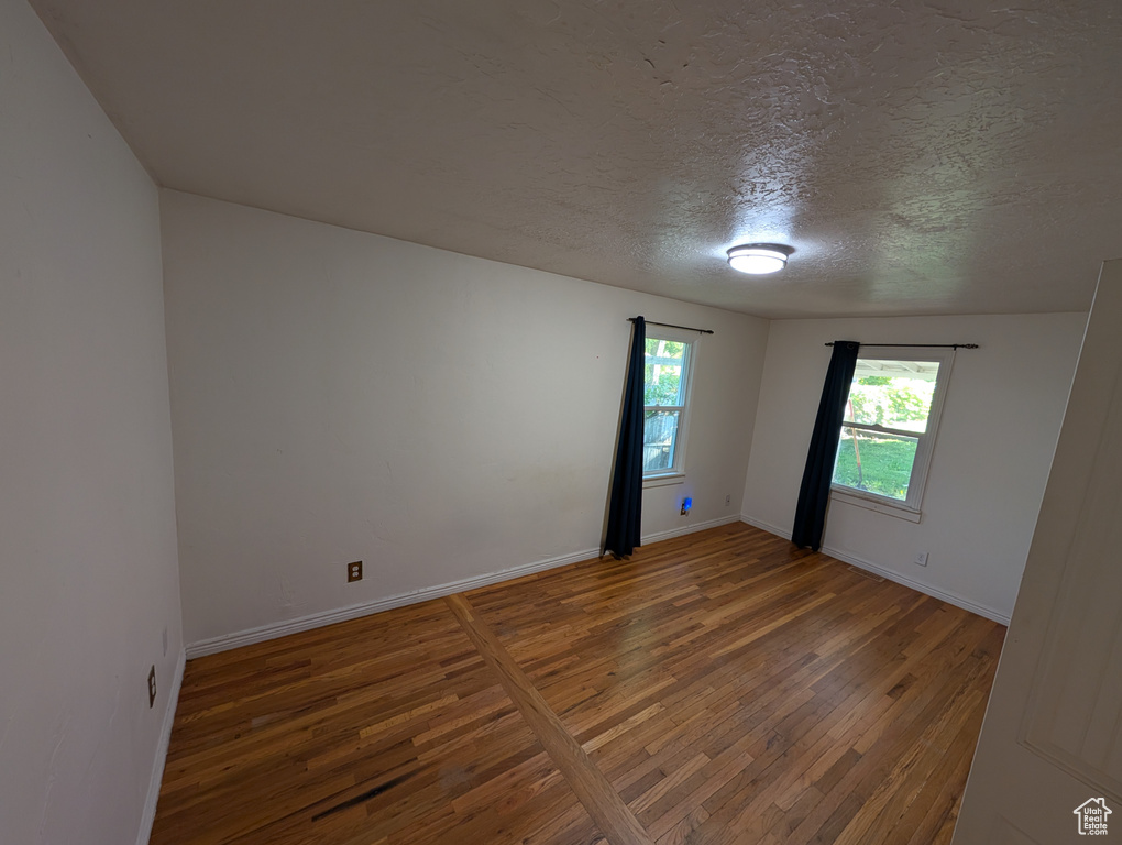 3874 S ORCHARD AVE South Ogden, UT 84403