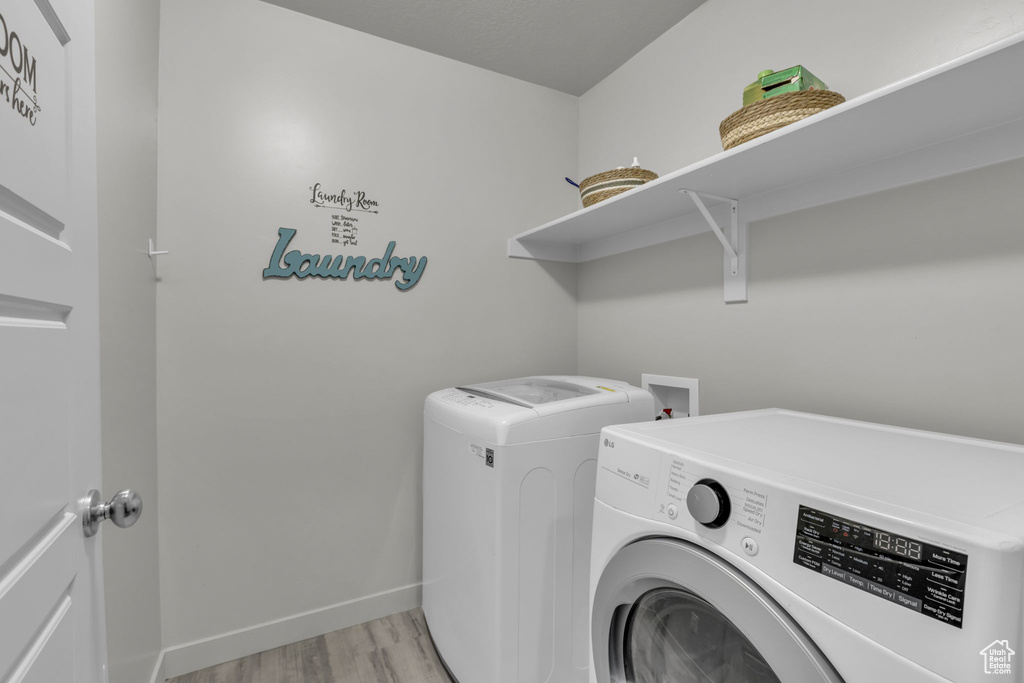 6541 W SHAWNEE MARIE WAY Herriman, UT 84096