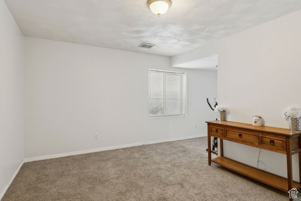 546 E 560 N Tooele, UT 84074