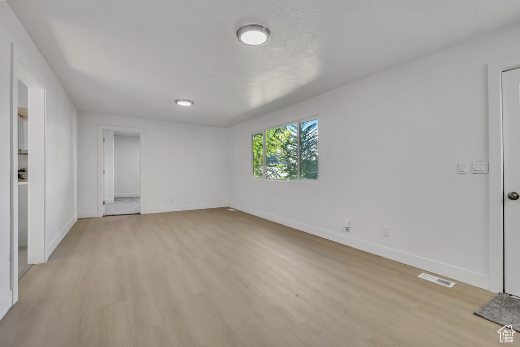 Photo 10 for MLS #2108616 at 1744 W 150 North
