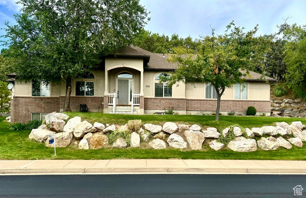 1935 E DEERE VALLEY DR Layton, UT 84040