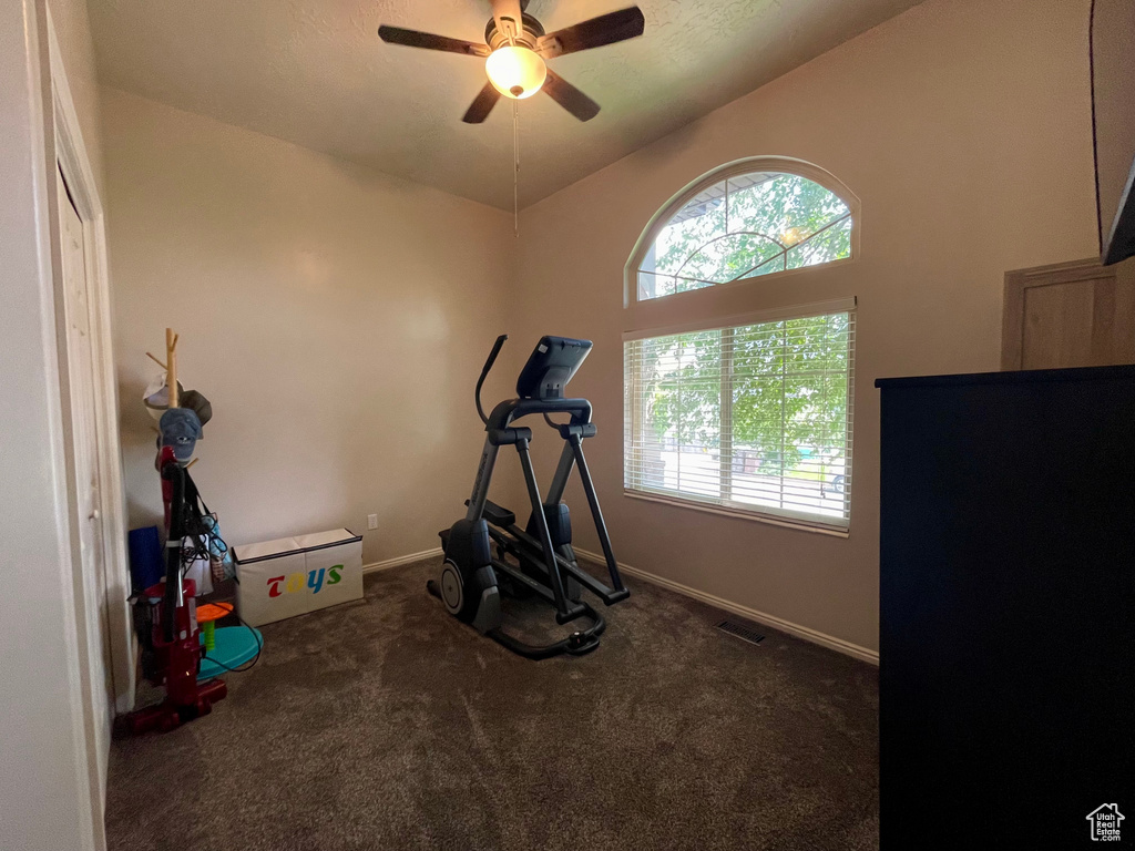 1935 E DEERE VALLEY DR Layton, UT 84040