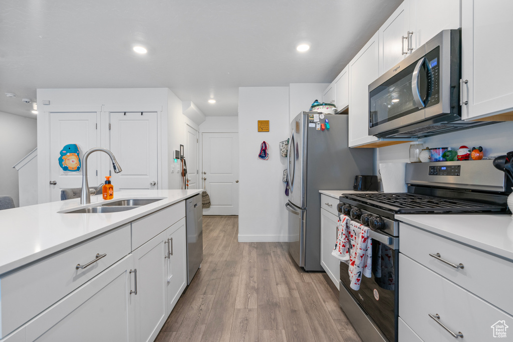Photo 7 for MLS #2108639 at 1027 E Reef Dr