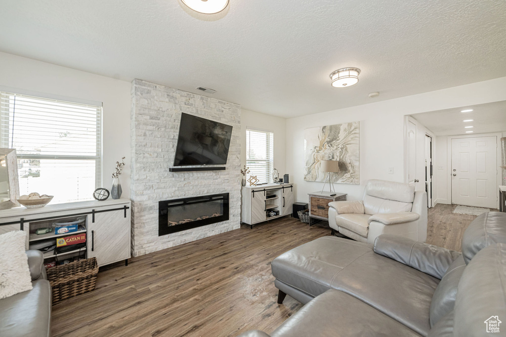 222 S 1170 E Hyrum, UT 84319