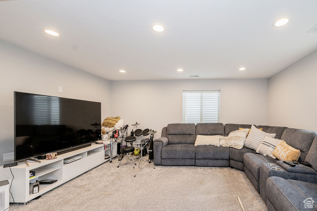 222 S 1170 E Hyrum, UT 84319