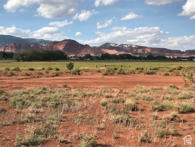 400 S RIVER VIEW RD (300 E) Torrey, UT 84775