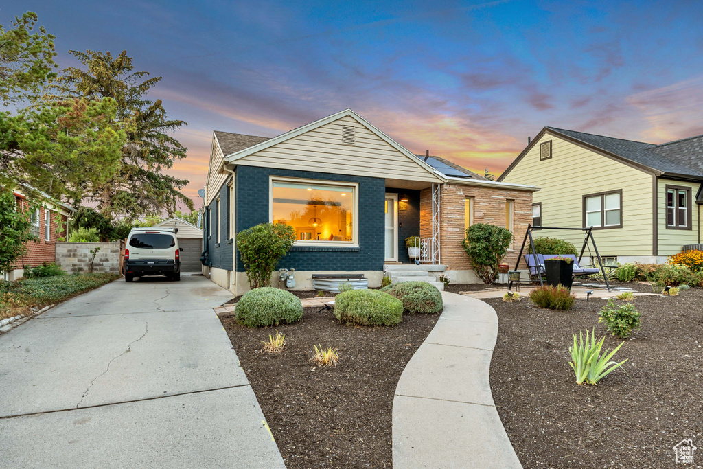 1563 E DOWNINGTON AVE Salt Lake City, UT 84105