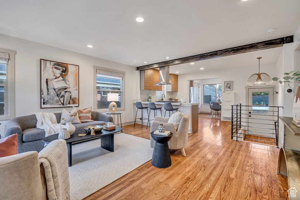 1563 E DOWNINGTON AVE Salt Lake City, UT 84105