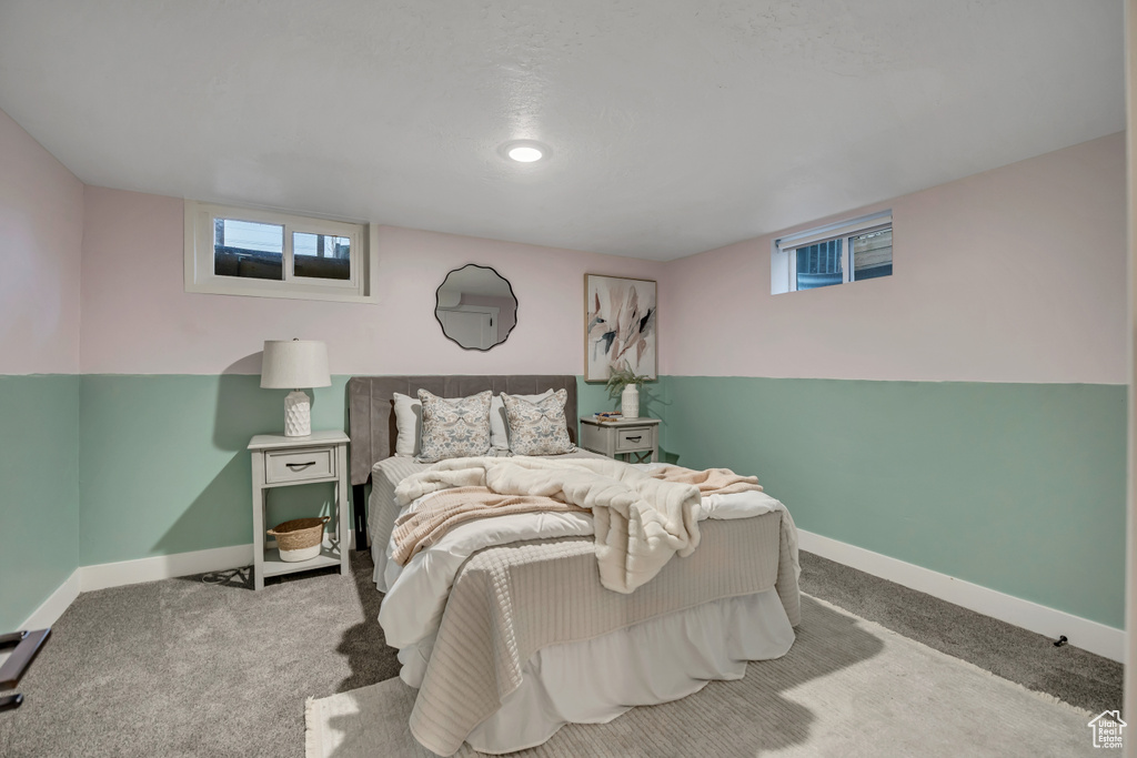 1563 E DOWNINGTON AVE Salt Lake City, UT 84105