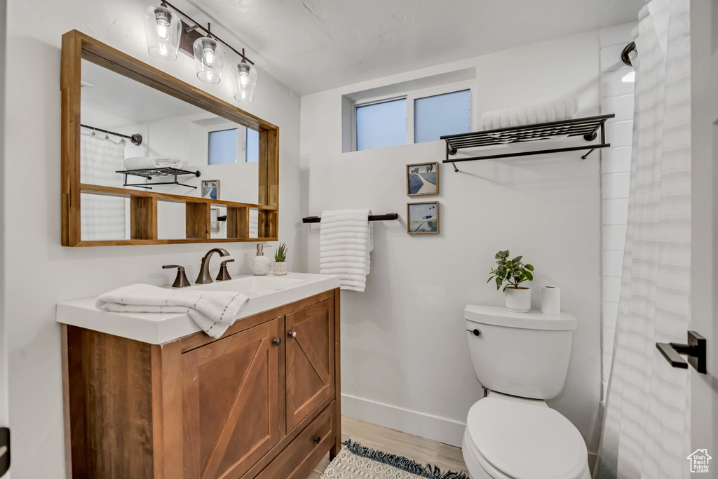 1563 E DOWNINGTON AVE Salt Lake City, UT 84105