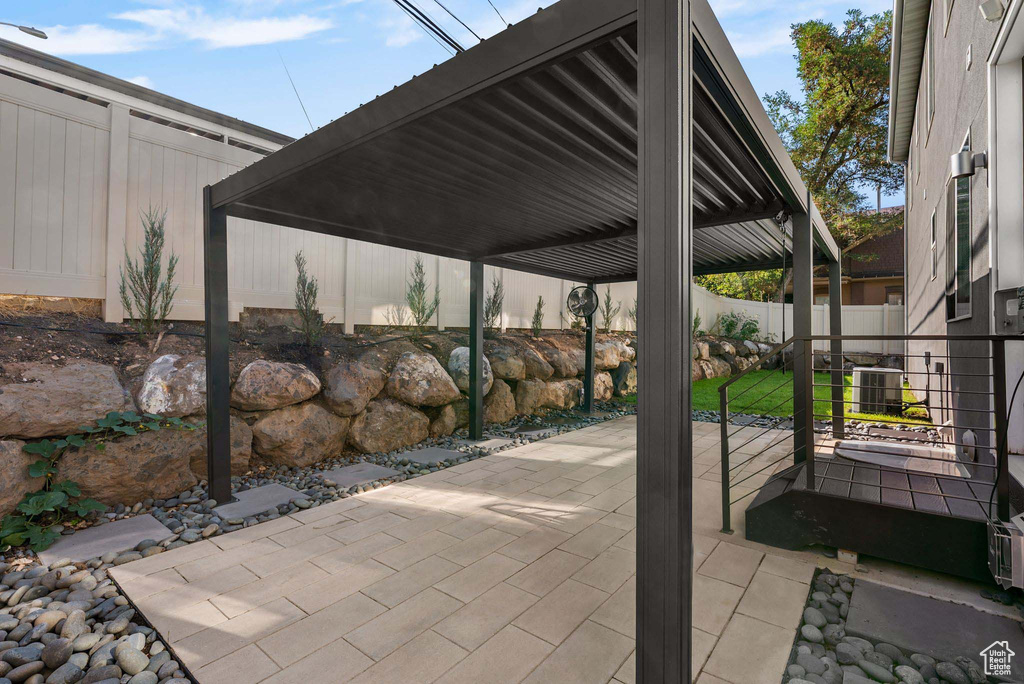 551 S MCCLELLAND ST Salt Lake City, UT 84102