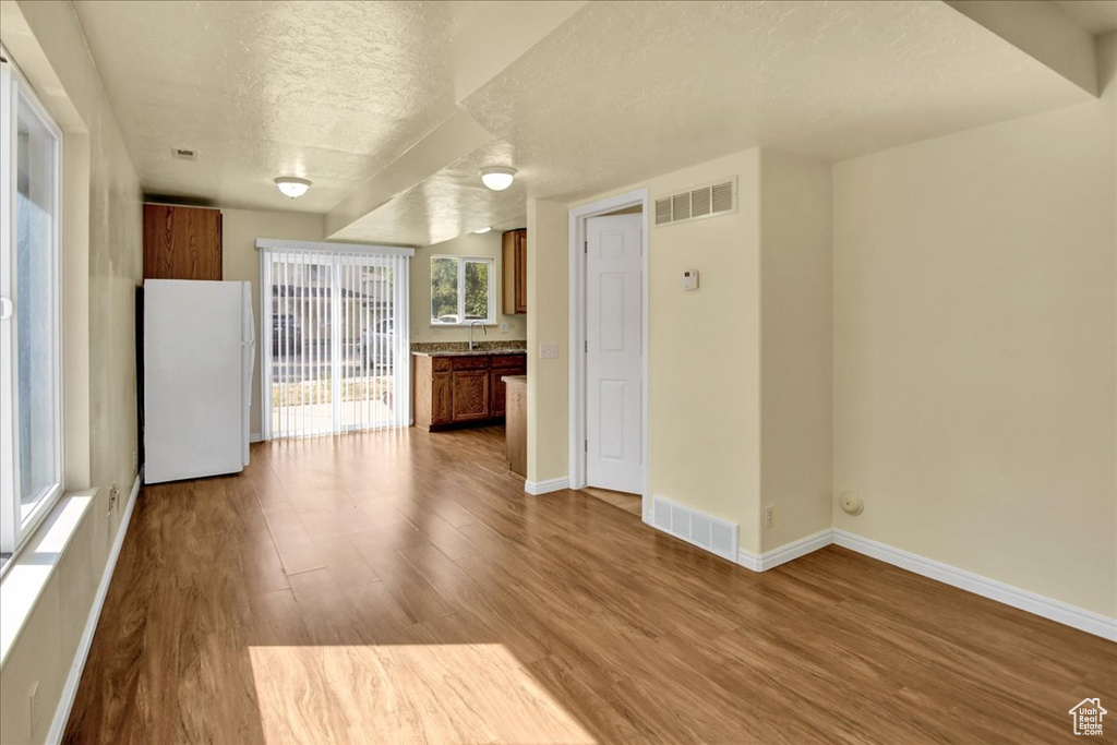 Photo 3 for MLS #2108662 at 793 E 1500 South
