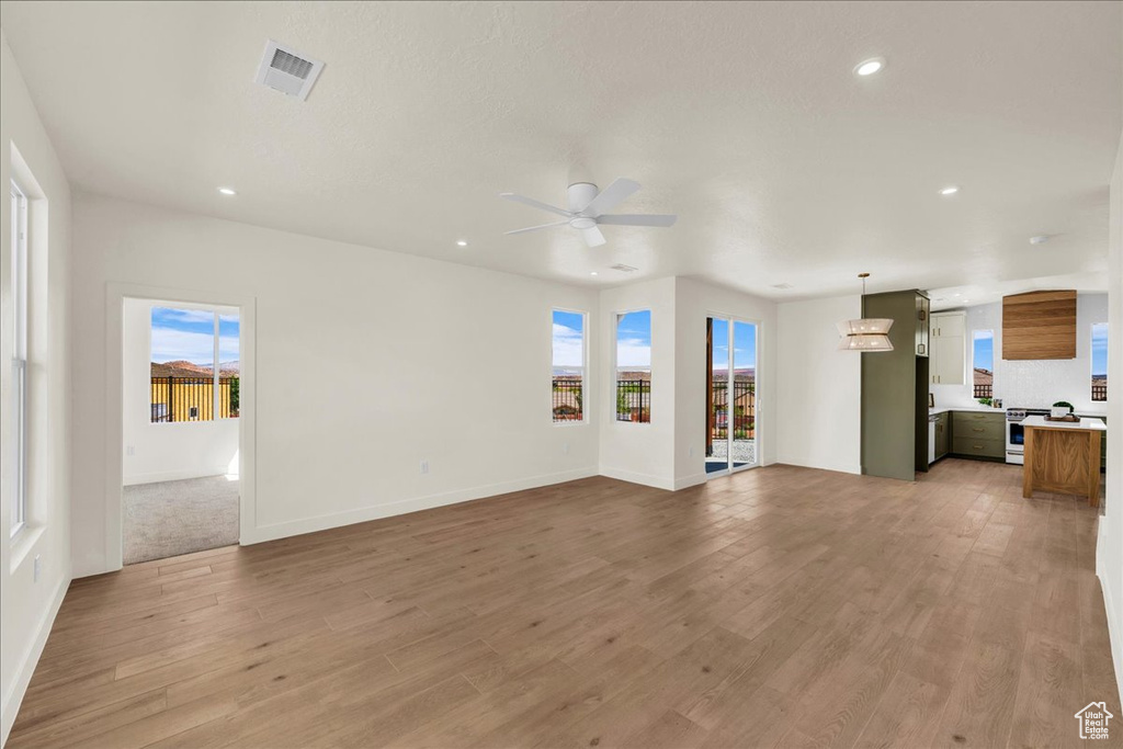 Photo 6 for MLS #2108664 at 2914 E Chapman Cir