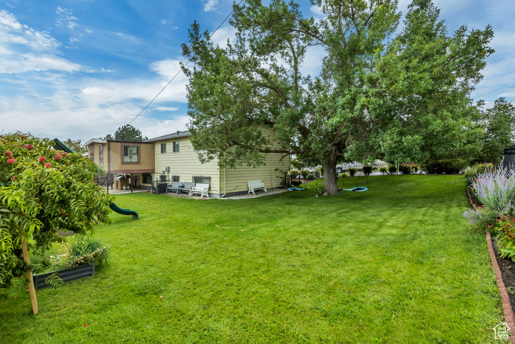 Photo 31 for MLS #2108672 at 3588 W Churchwood Dr