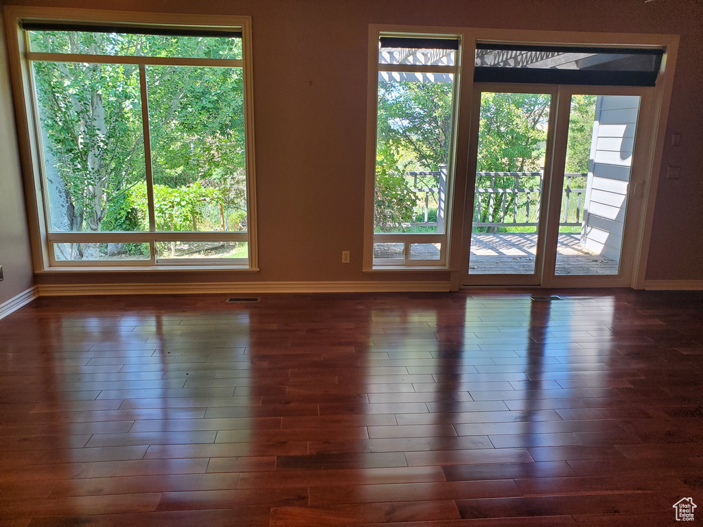 Photo 17 for MLS #2108674 at 1491 E 2300 North