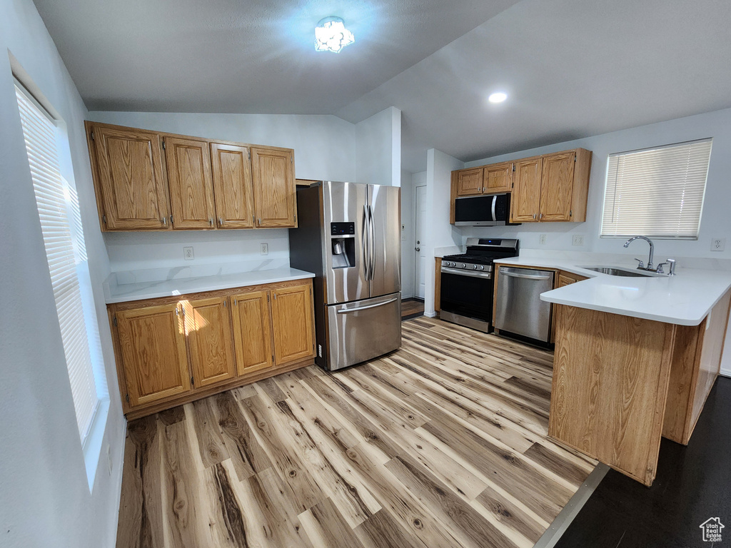 Photo 4 for MLS #2108686 at 774 W Superior Peak Dr