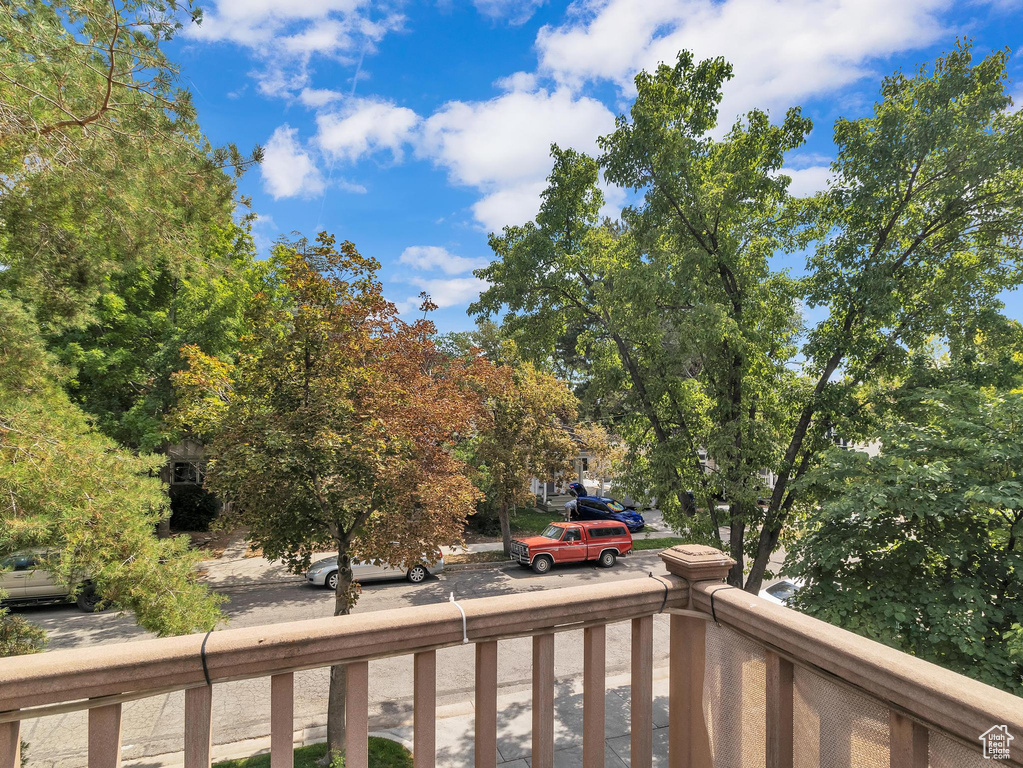 1211 S LIBERTY WELLS PL Salt Lake City, UT 84111