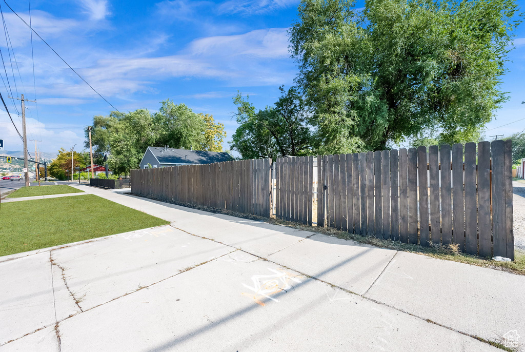 577 N 900 W Salt Lake City, UT 84116